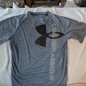 Under Armour Boys's Blue and Black Short Sleeve Tee